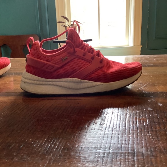 Red puma size size 7 - Picture 3 of 3